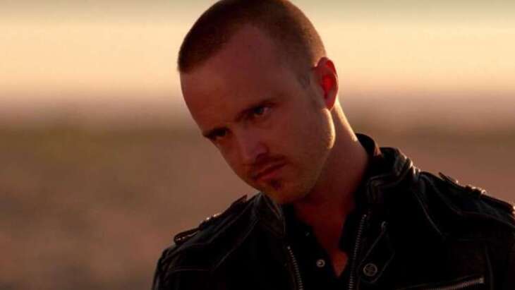 Aaron Paul muda seu sobrenome