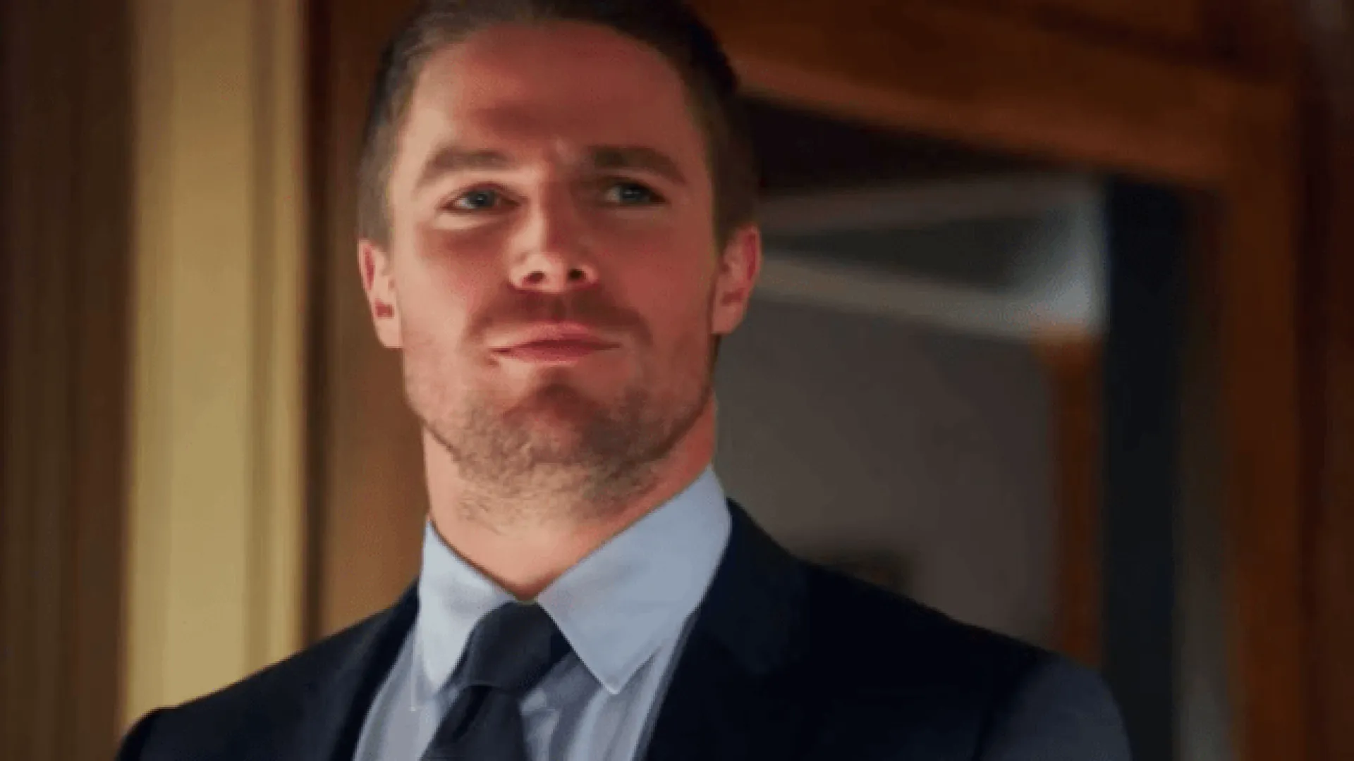 Suits: LA traz estrela de Arrow em nova trama jurídica da NBC