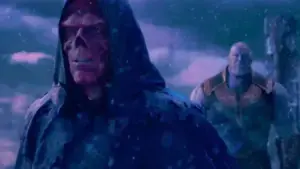 Ator da Marvel teve surpresa ao descobrir filme dos Vingadores no set