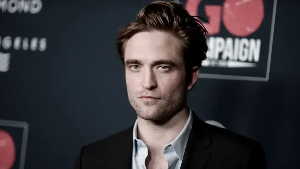 Robert Pattinson é destaque em nova imagem de Morra, Amor