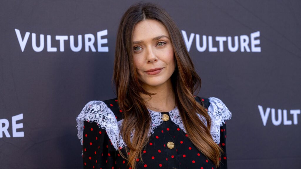 Elizabeth Olsen impõe condição para seus próximos filmes: “Quero que todos sejam lançados nos cinemas”