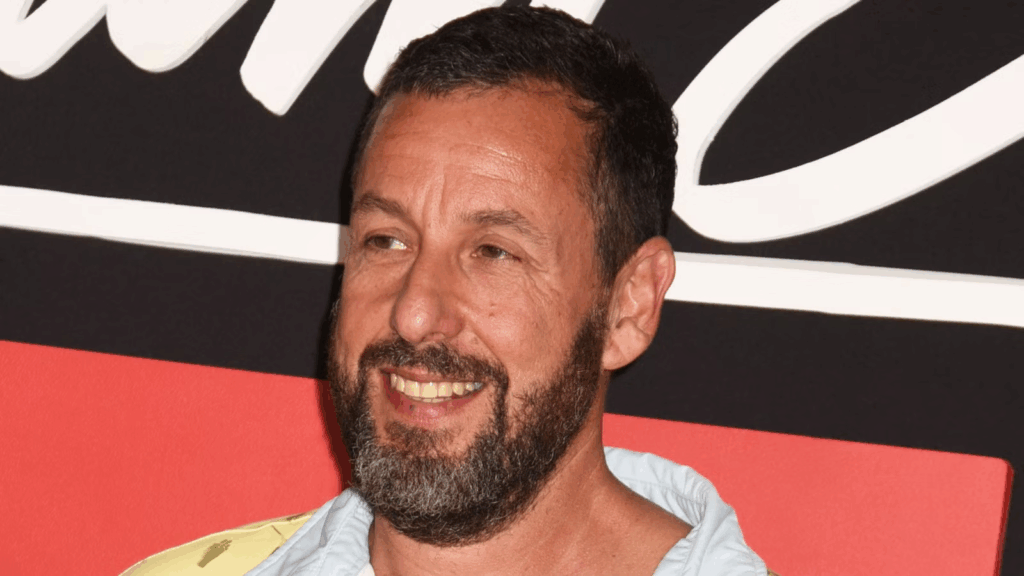 Adam Sandler sendo cogitado na corrida pelo ‘Oscar 2026’