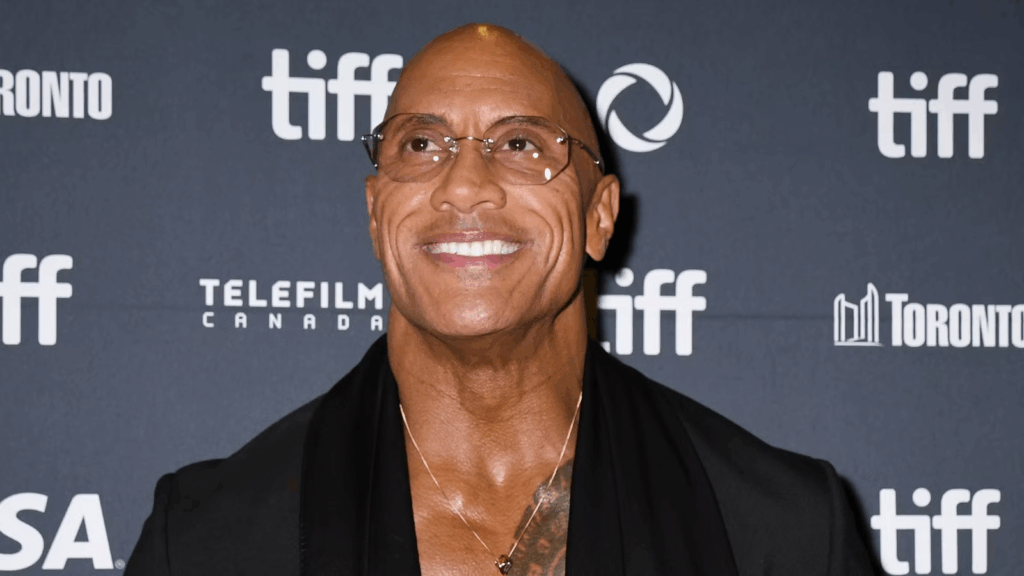 Dwayne Johnson revela como Brendan Fraser o ajudou a conquistar sua primeira grande chance em Hollywood