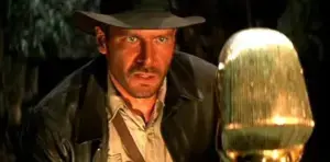 Dose Semanal #2: Indiana Jones e os caçadores da arca perdida (1981): O dia em que Spielberg reinventou a aventura e deu um chicote à eternidade